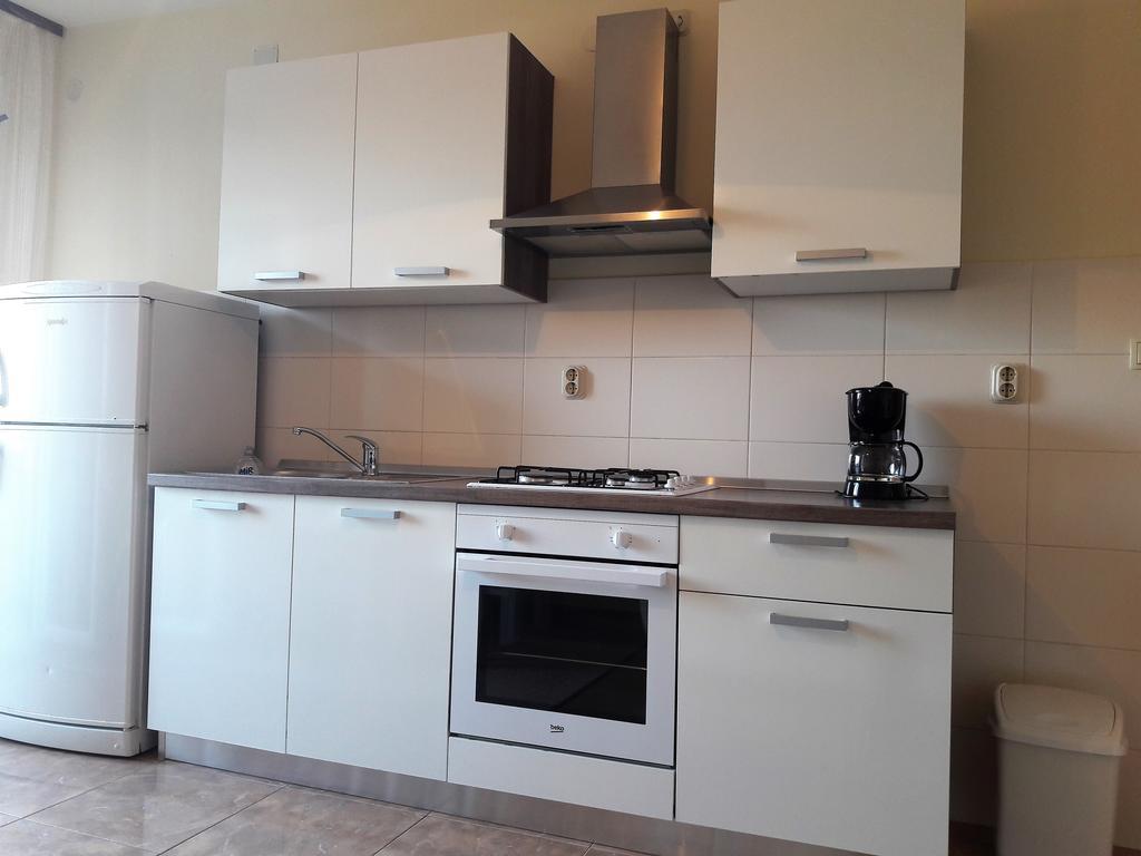 Guest House Jelsa Елса Экстерьер фото